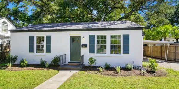 Image 3: 68 Avondale -Tidalcreekphoto- (20)