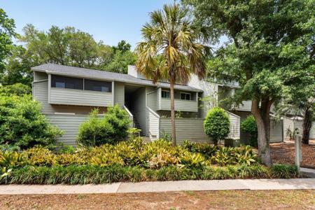 1142 Village Creek Lane