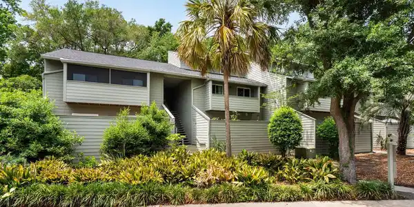 1142 Village Creek Lane