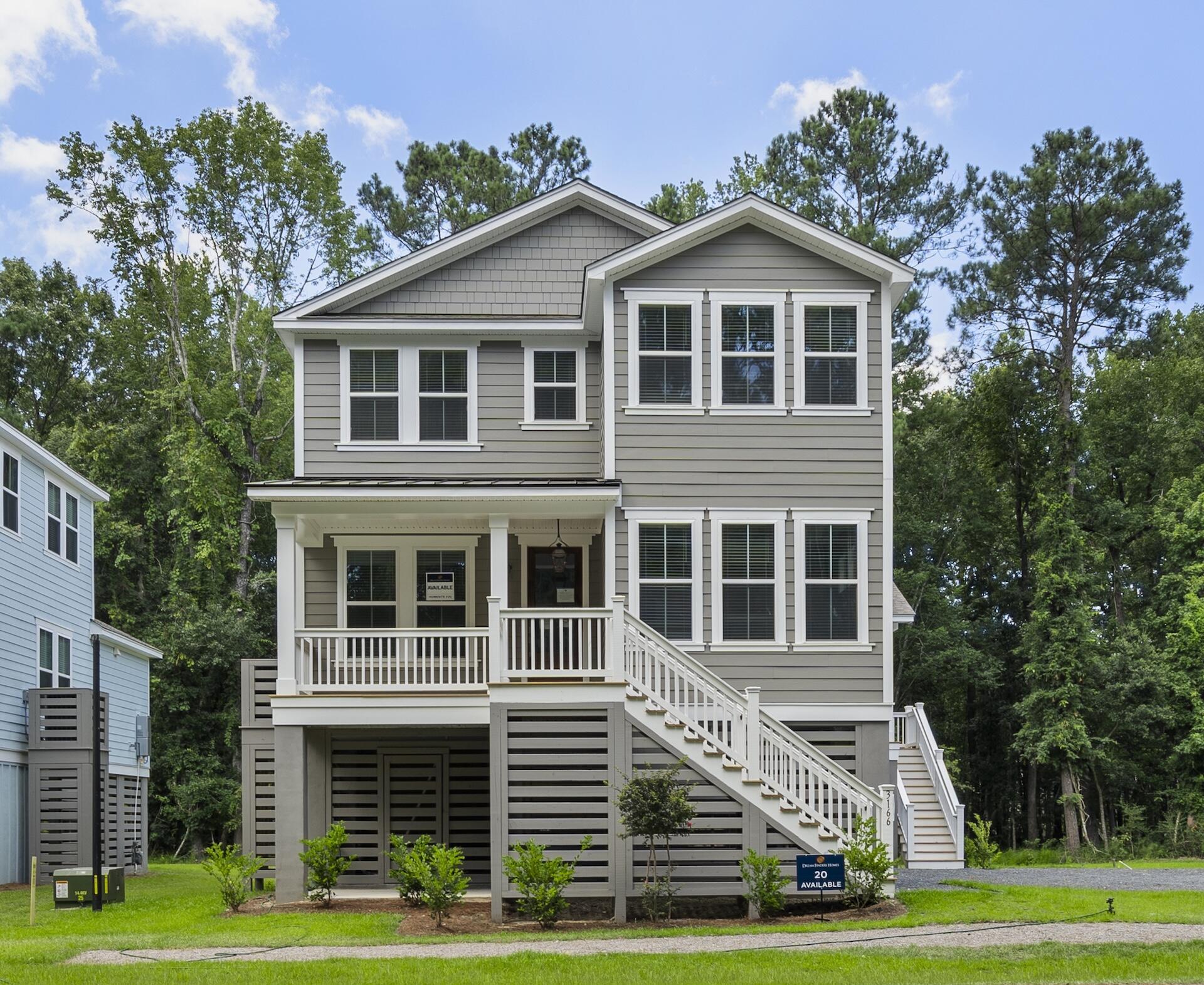 Image 1: LOT 20