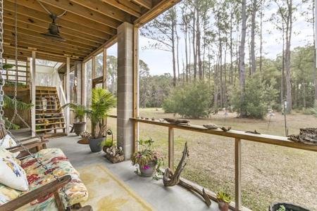 327 Mcclellan Lane Avenue
