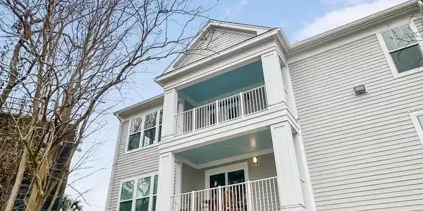 130 River Landing Drive