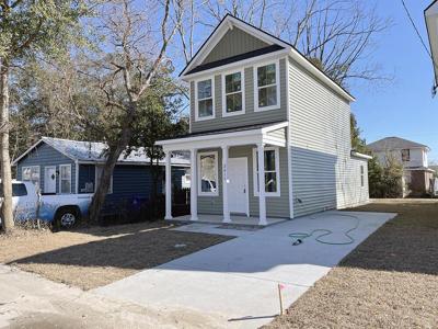 1995 Forest Avenue