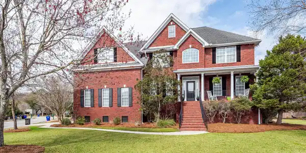 3584 Somerset Hills Court