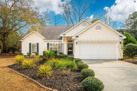 1328 Horseshoe Bend