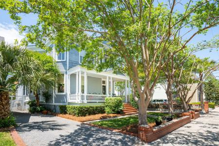 15 Rutledge Avenue