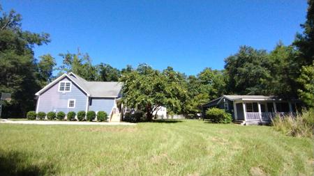 8615 Raccoon Island Road