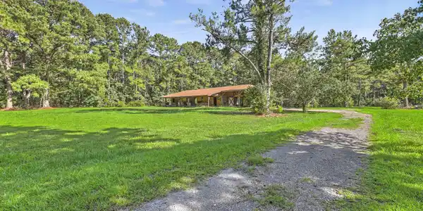 8450 Doar Road