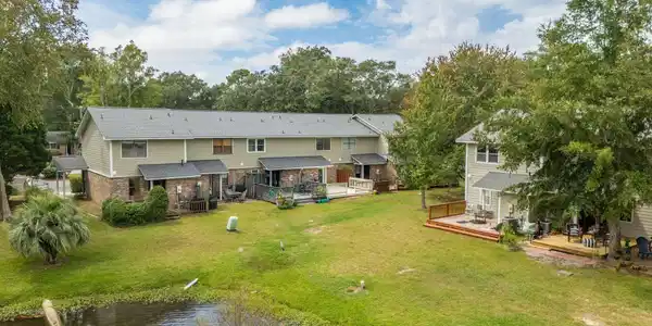 1192 Julian Clark Road