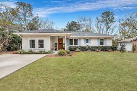 1331 Saint Clair Drive