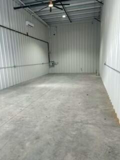 Image 4: Vault