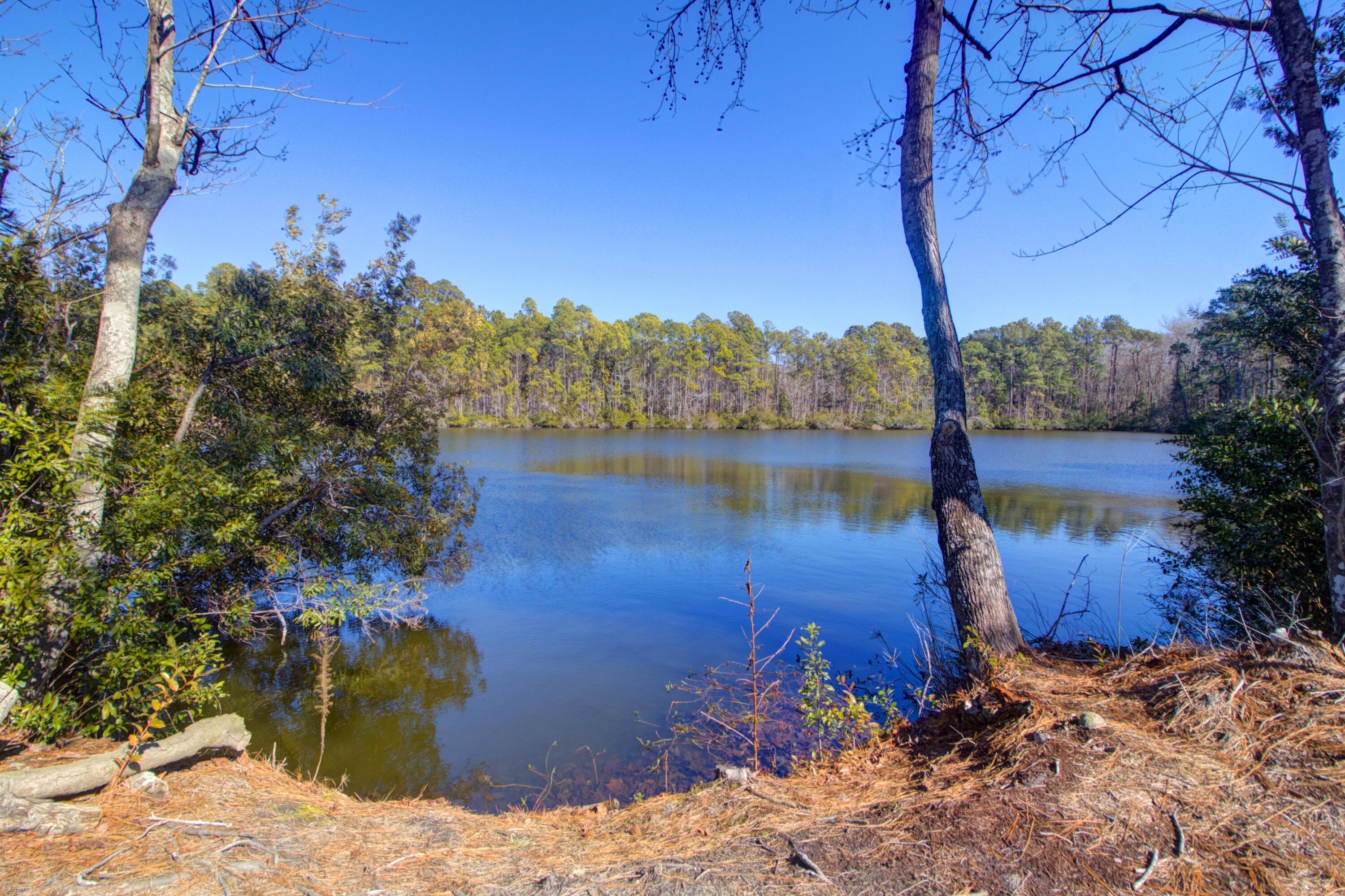 Image 4: Expansive water views