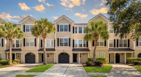 1474 Hamlin Park Circle