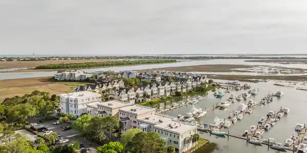 1601 Marsh Harbor