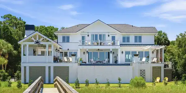 Image 4: 15 Waterway Island Drive