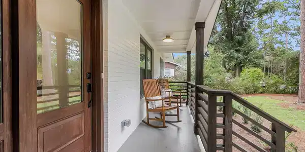 Image 4: 1-web-or-mls-CREM - 1330 Manor-7