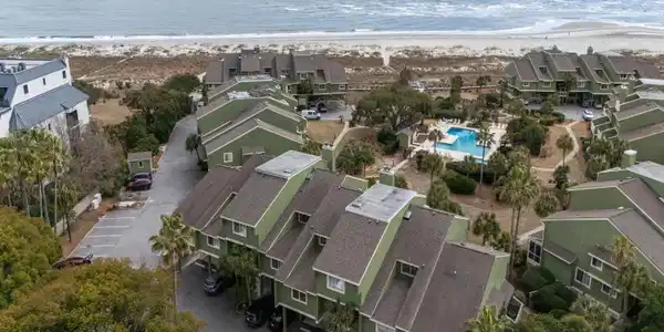 7000 Palmetto Drive