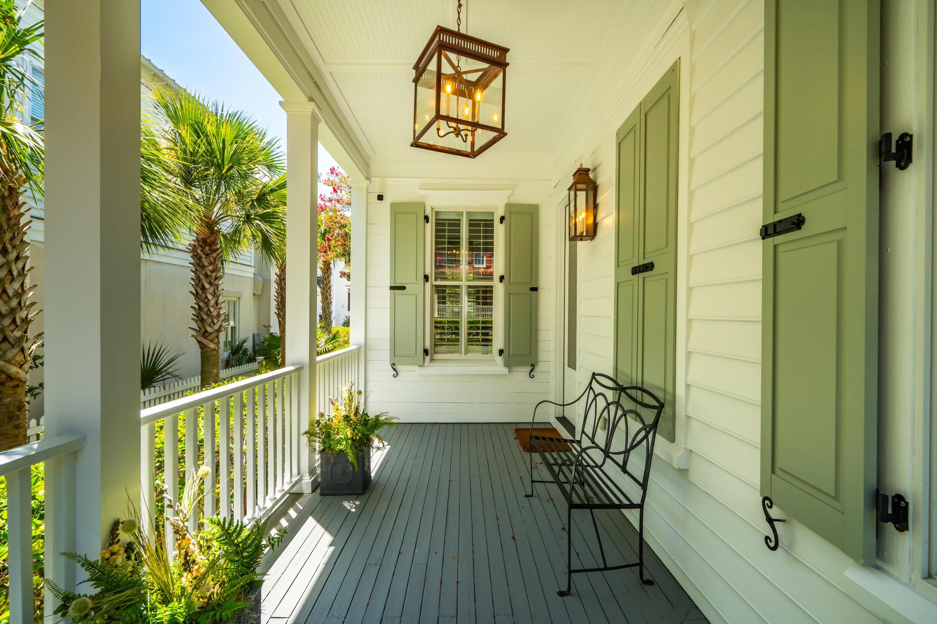 Image 2: 229NShelmoreBlvd-KeenEyeMarketing-007