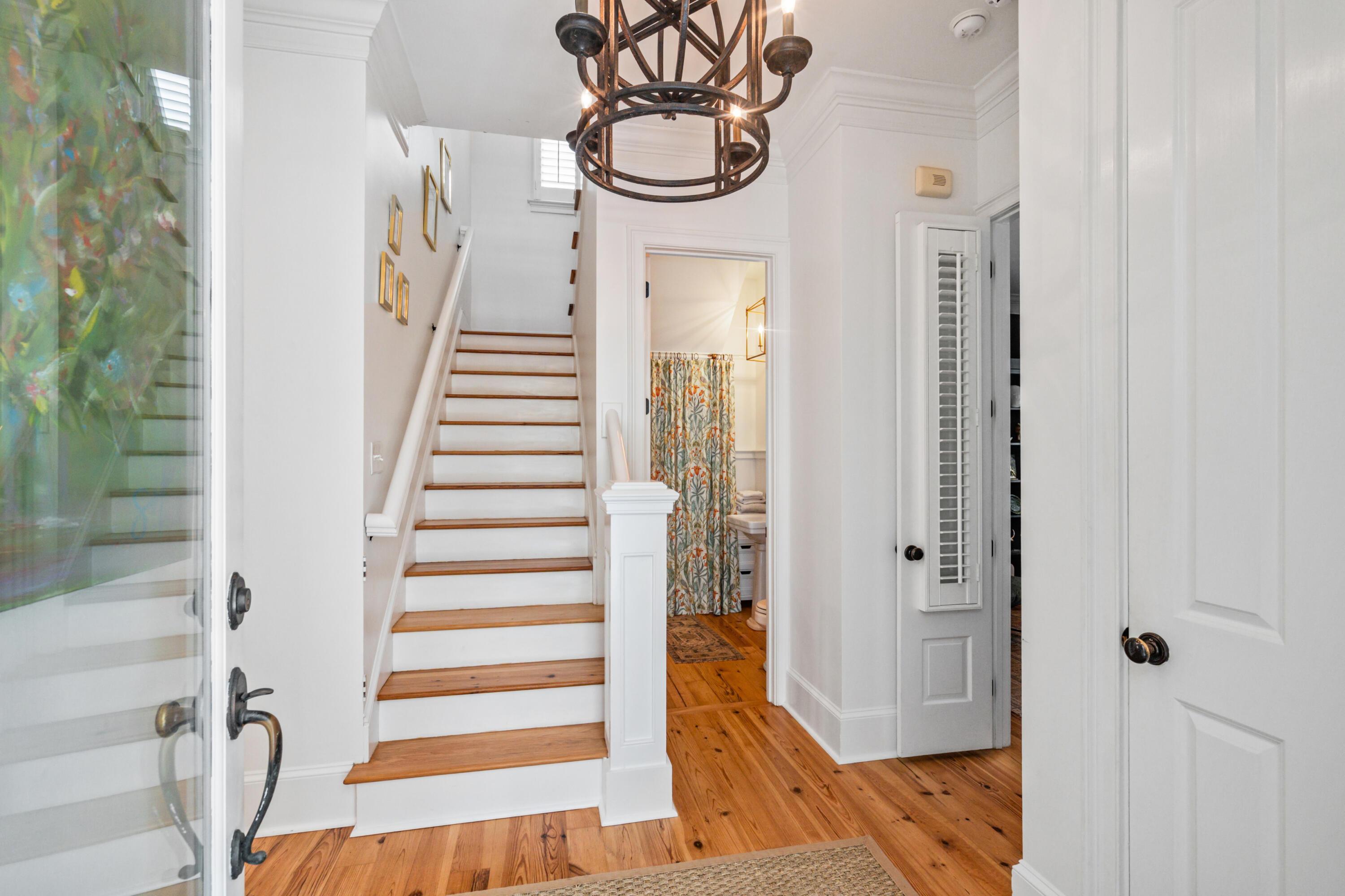 Image 4: 229NShelmoreBlvd-KeenEyeMarketing-012