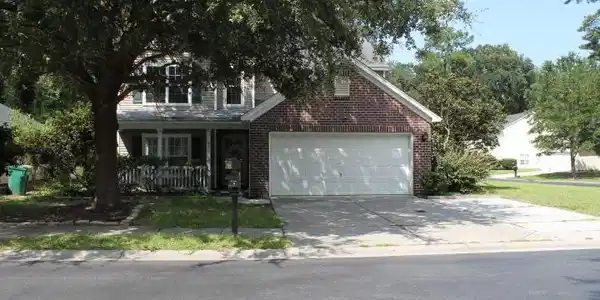19 Woodland Hills Dr Drive