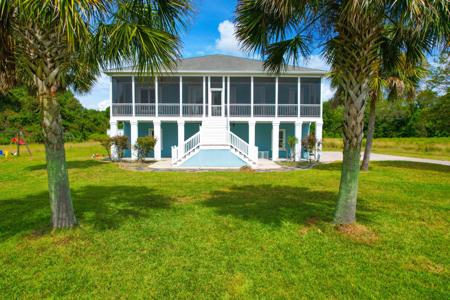3238 Plow Ground Road