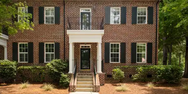 861 Center Park Street
