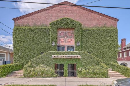 2 Francis Street
