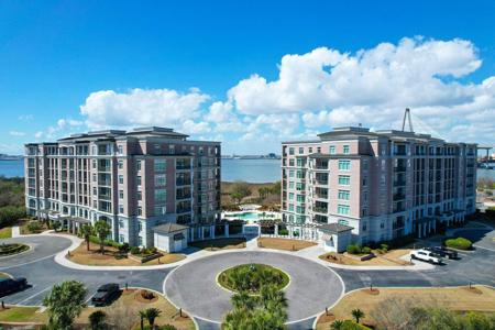 161 N Plaza Court