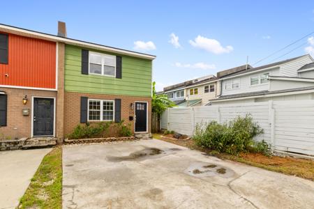 370 N Nassau Street