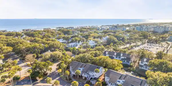 35 Lagoon Villas