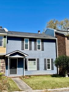 684 Buckhall Court