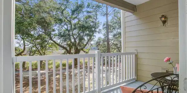700 Daniel Ellis Drive