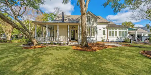 1908 Mahone Court