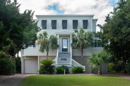 3002 Palmetto Boulevard