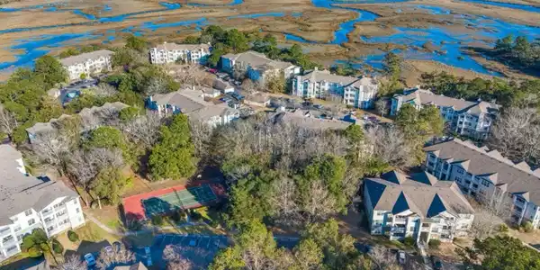 700 Daniel Ellis Drive