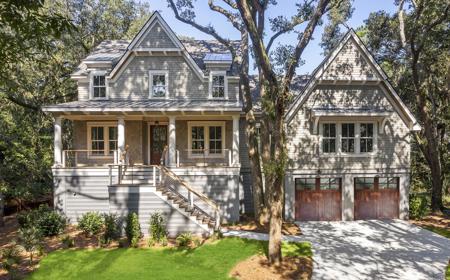 2140 Royal Pine Drive