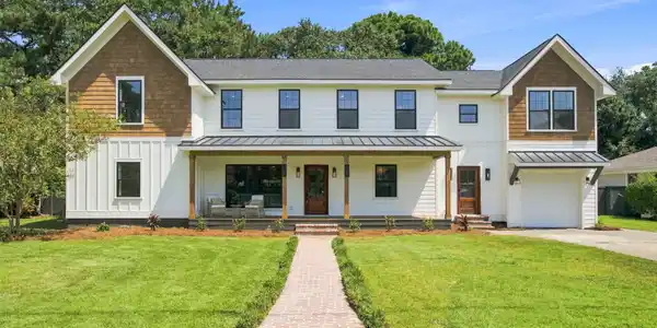 22 Charlestowne Road