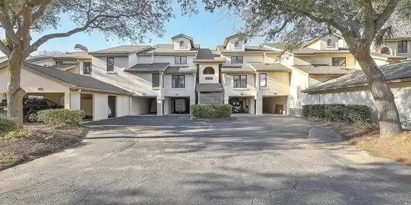 403 Yacht Harbor Court