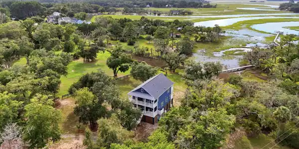 Image 3: 067-079_DJI_20260809174434_0036_D