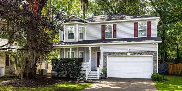 1413 River Front Drive