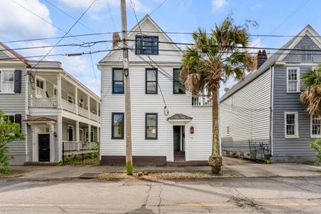 71 Vanderhorst Street