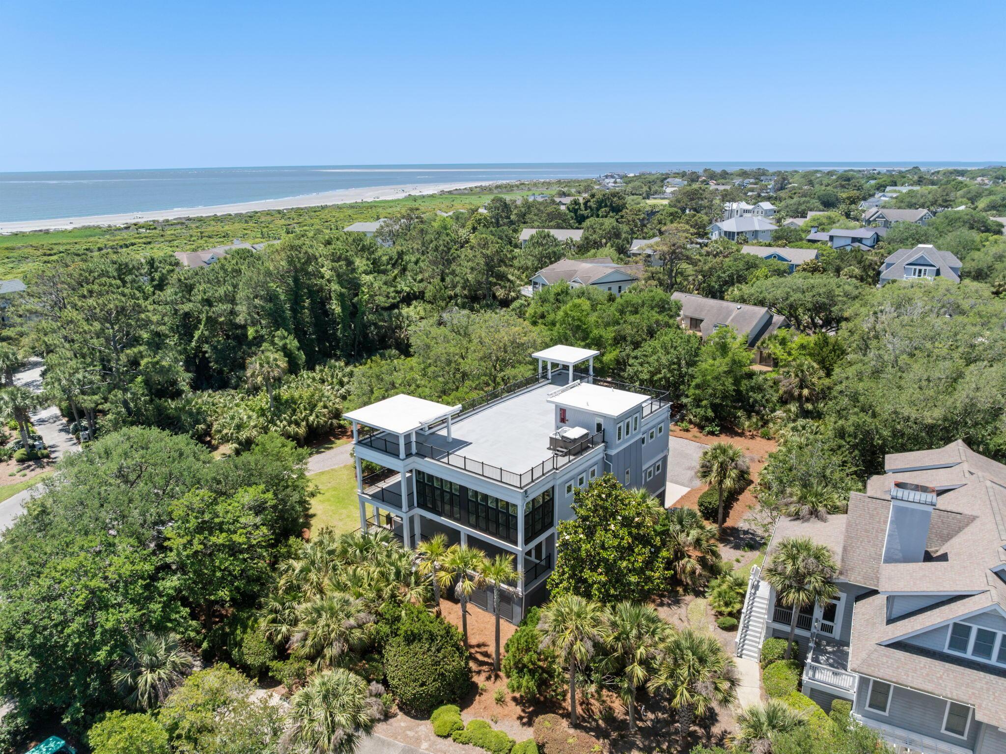 Image 3: 42-web-or-mls-Coastal Real Estate Photog