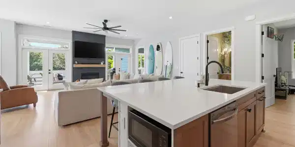 Image 4: 16-web-or-mls-470A4760
