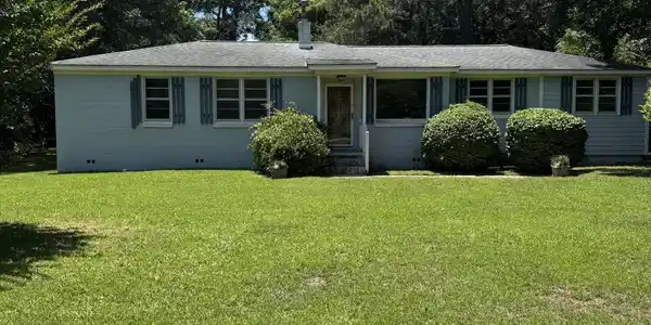 1309 Stone Post Road