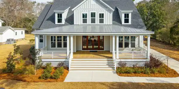 964 Pine Hollow Road