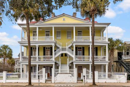 210 Calhoun Street