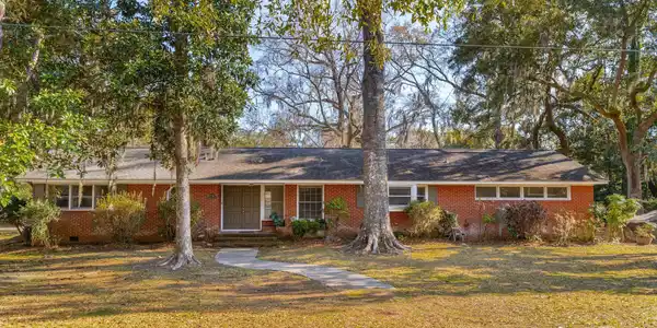 1757 Carlin Avenue