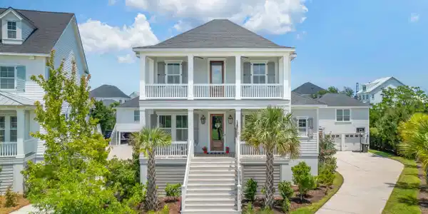 1722 Trewin Court
