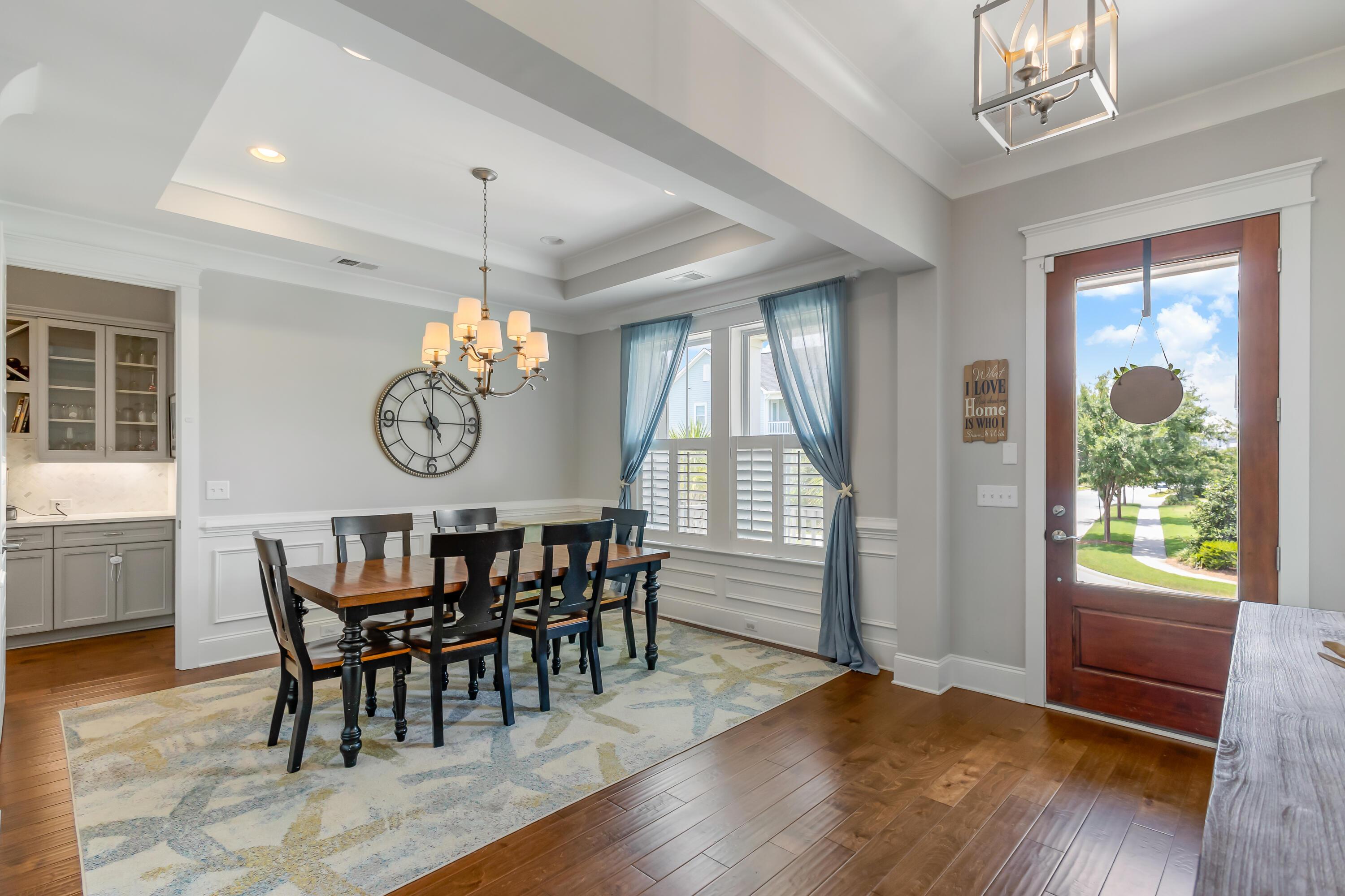 Image 3: 1722 Trewin Ct_23