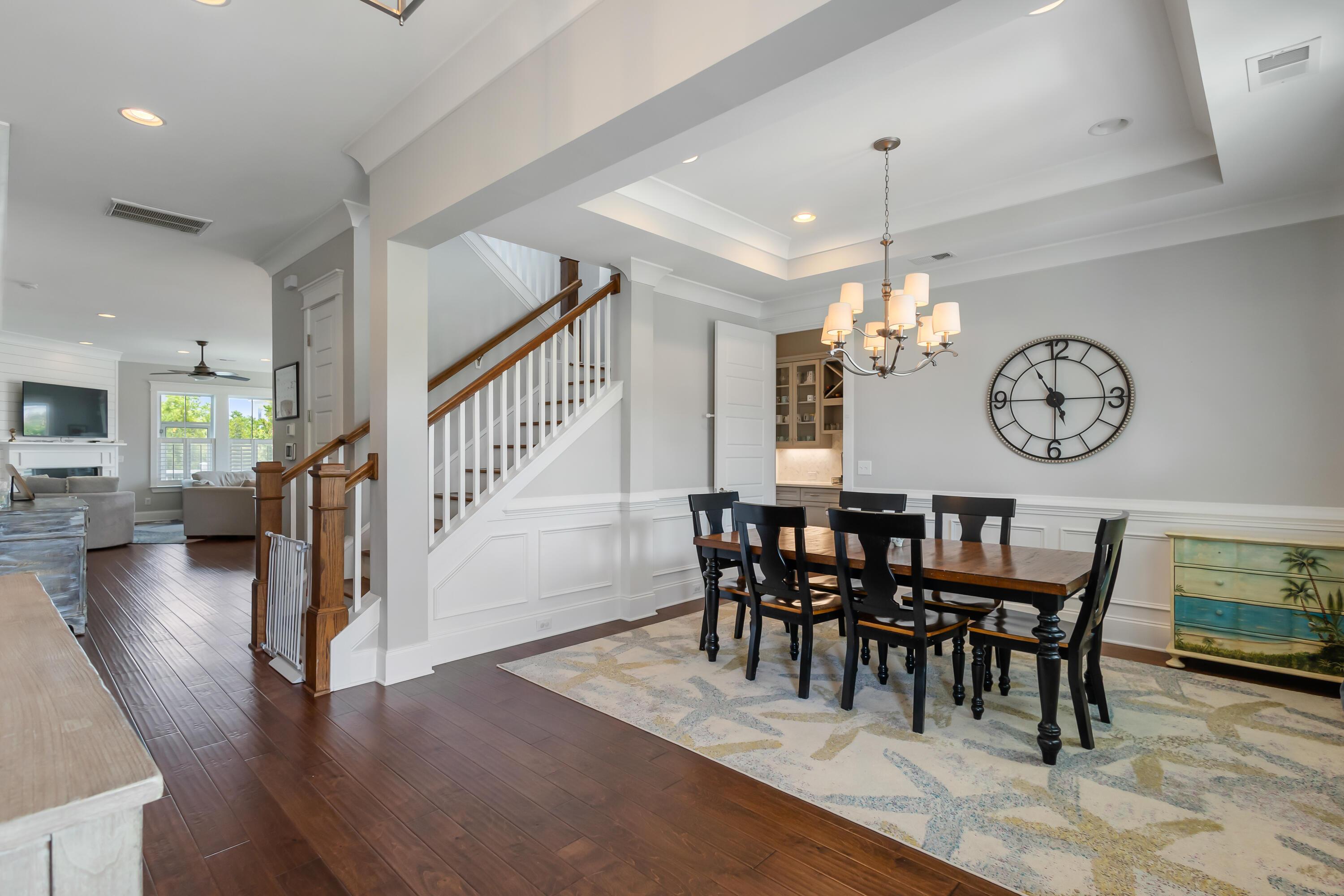 Image 4: 1722 Trewin Ct_24